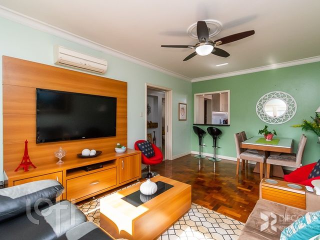 Apartamento com 103m², 3 dormitórios, 1 vaga, Menino Deus em Porto Alegre