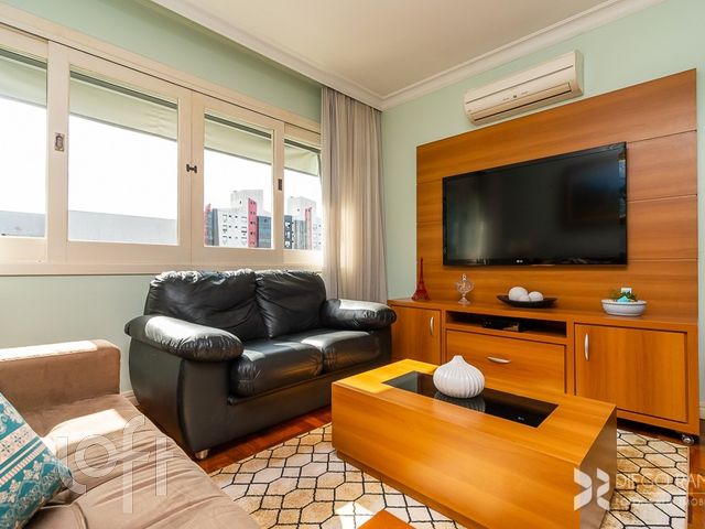 Apartamento com 103m², 3 dormitórios, 1 vaga, Menino Deus em Porto Alegre