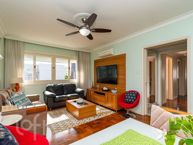 Apartamento com 103m², 3 dormitórios, 1 vaga, Menino Deus em Porto Alegre