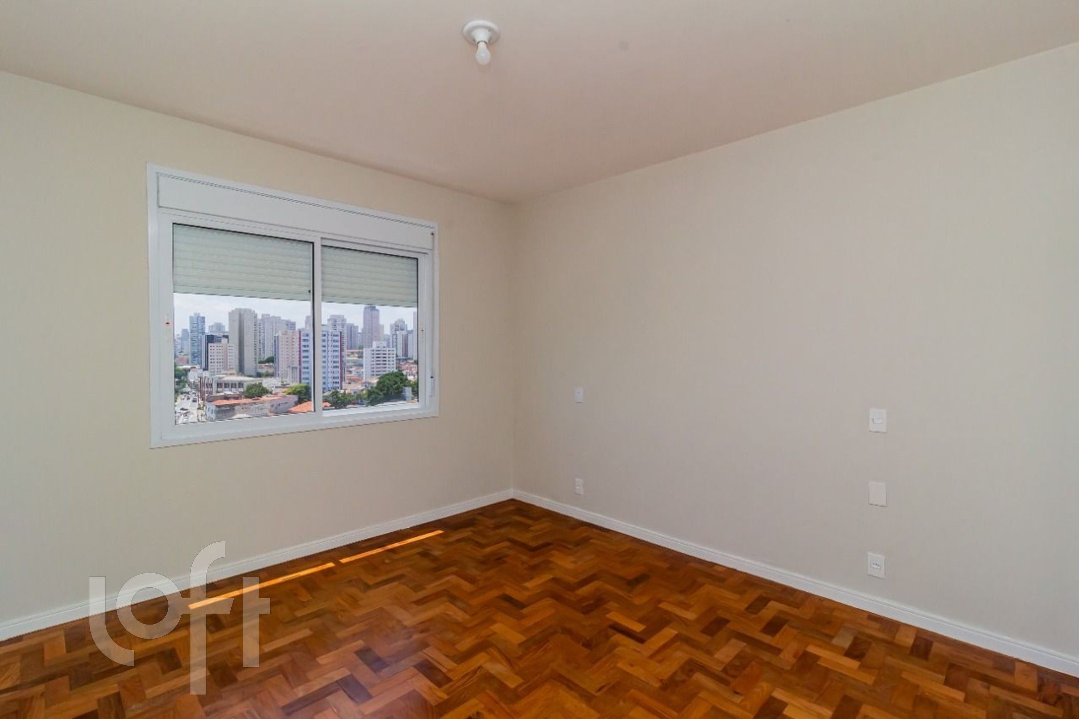 Apartamento à venda com 3 quartos, 200m² - Foto 16