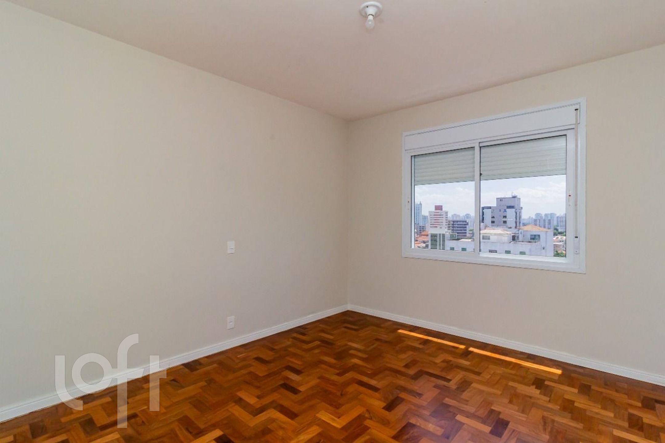 Apartamento à venda com 3 quartos, 200m² - Foto 11