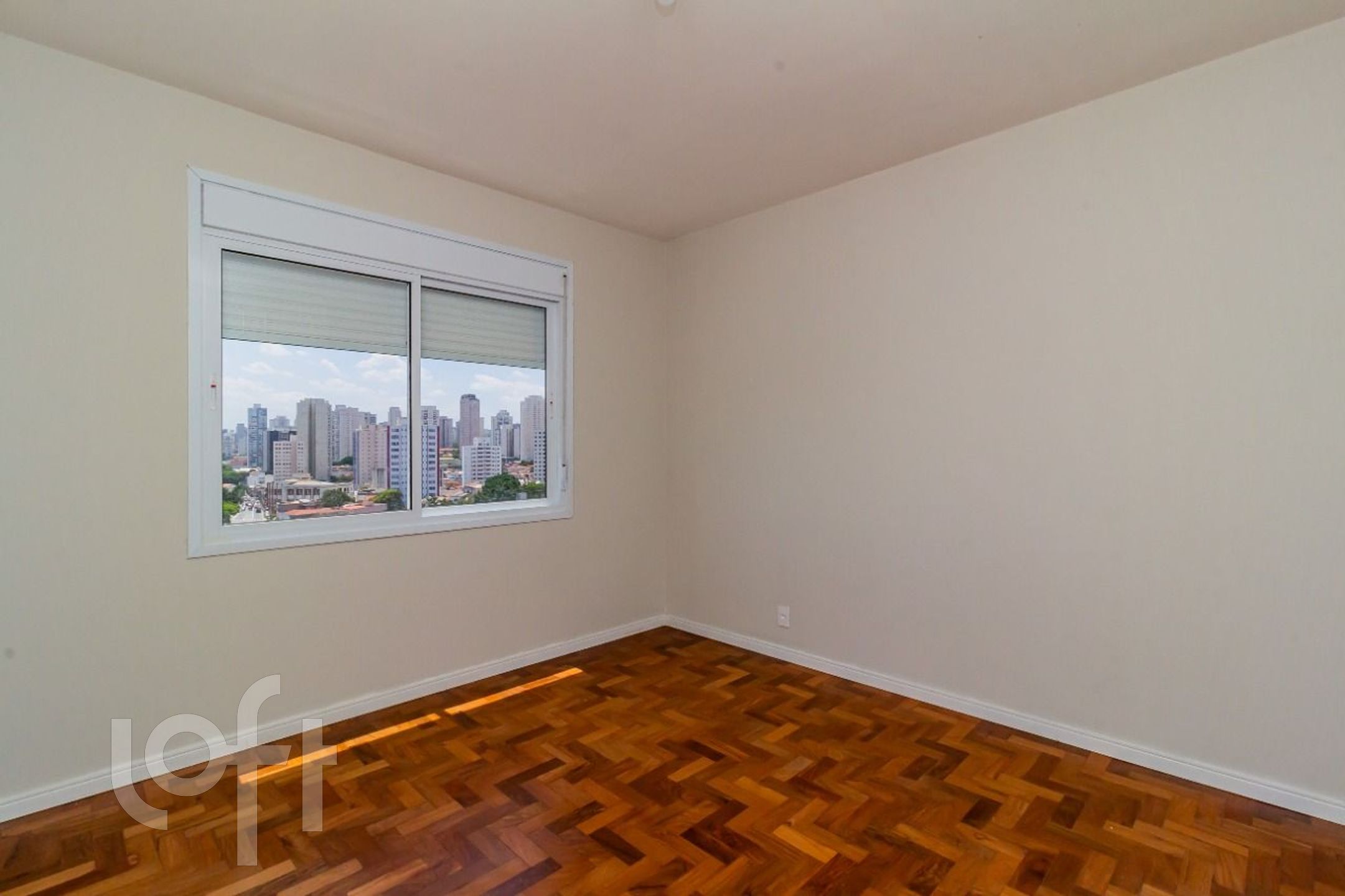 Apartamento à venda com 3 quartos, 200m² - Foto 12