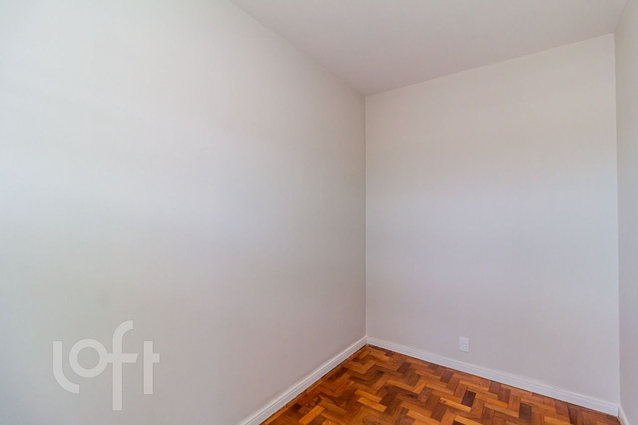 Apartamento à venda com 3 quartos, 200m² - Foto 29