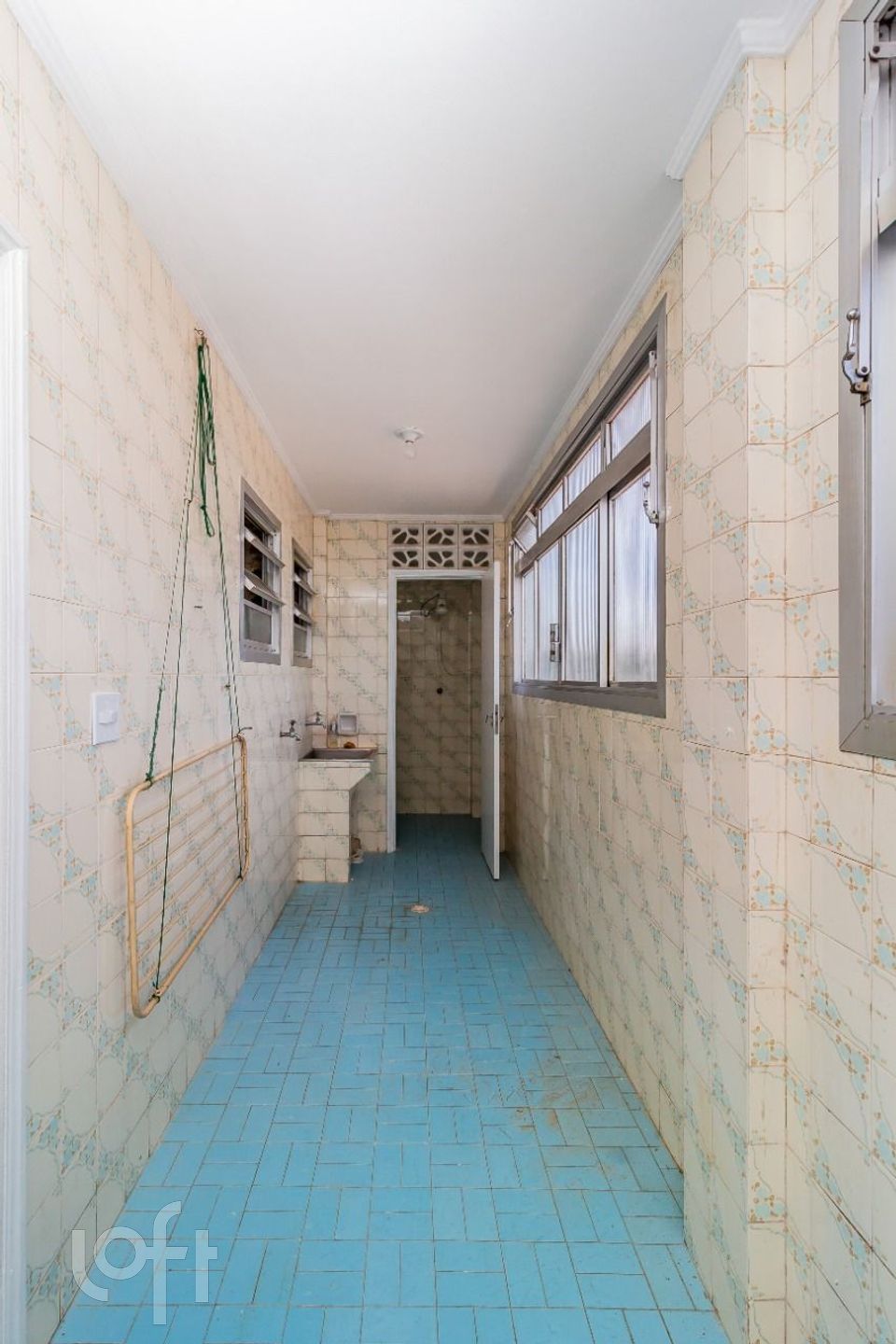 Apartamento à venda com 3 quartos, 200m² - Foto 25