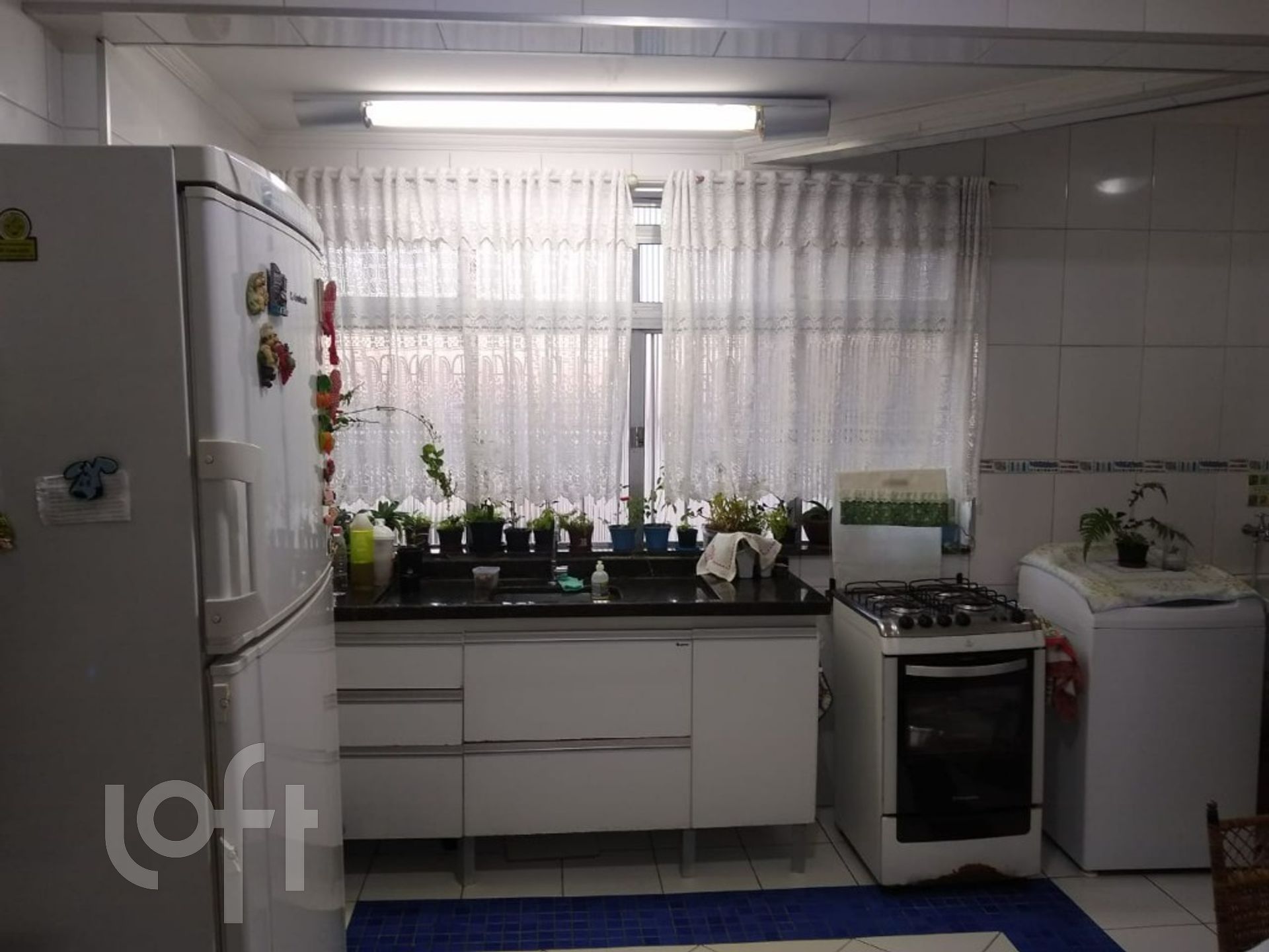 Apartamento à venda com 2 quartos, 69m² - Foto 4