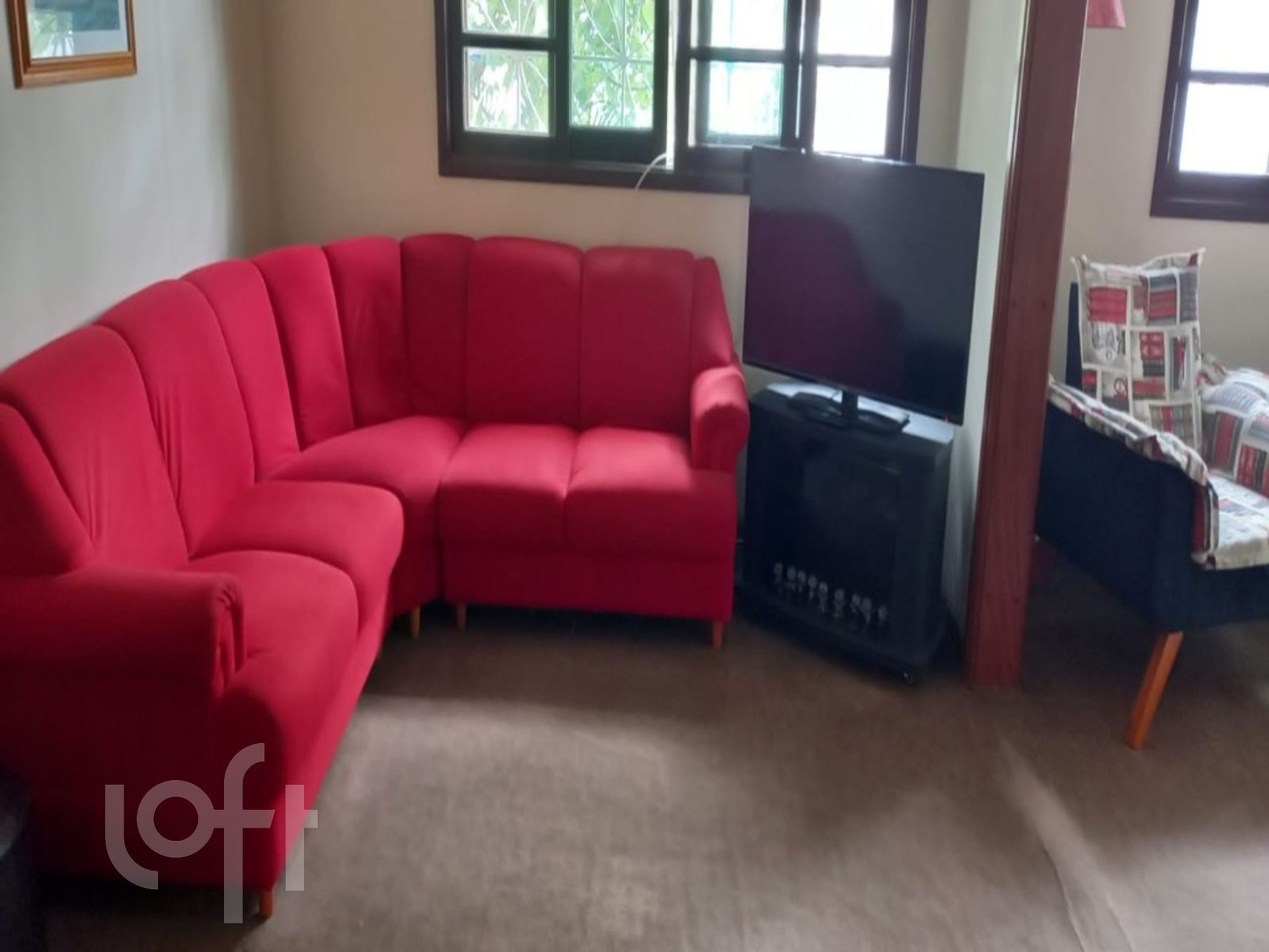 Casa à venda com 4 quartos, 180m² - Foto 3