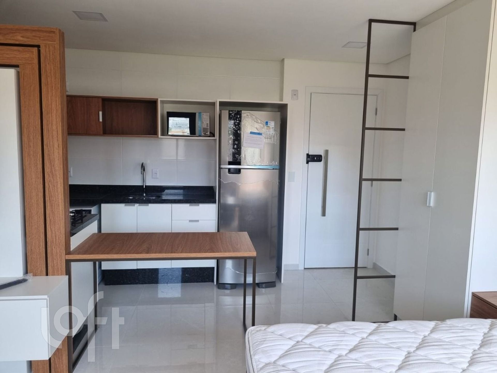 Apartamentos com 31m², 1 quarto, 1 suíte, 1 garagem, no bairro Ingleses em Florianópolis