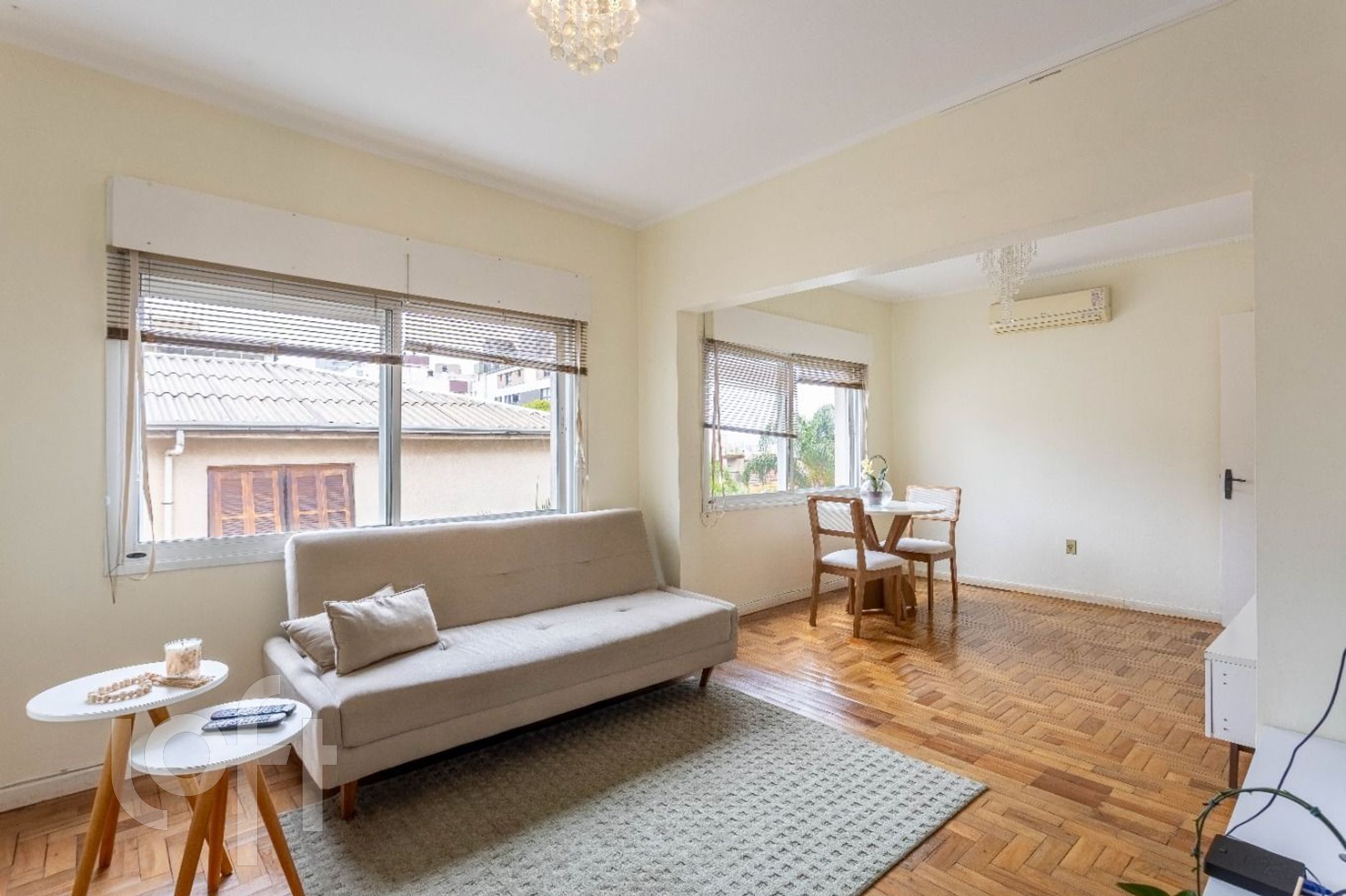 Apartamento com 87m², 2 dormitórios, Rio Branco em Porto Alegre