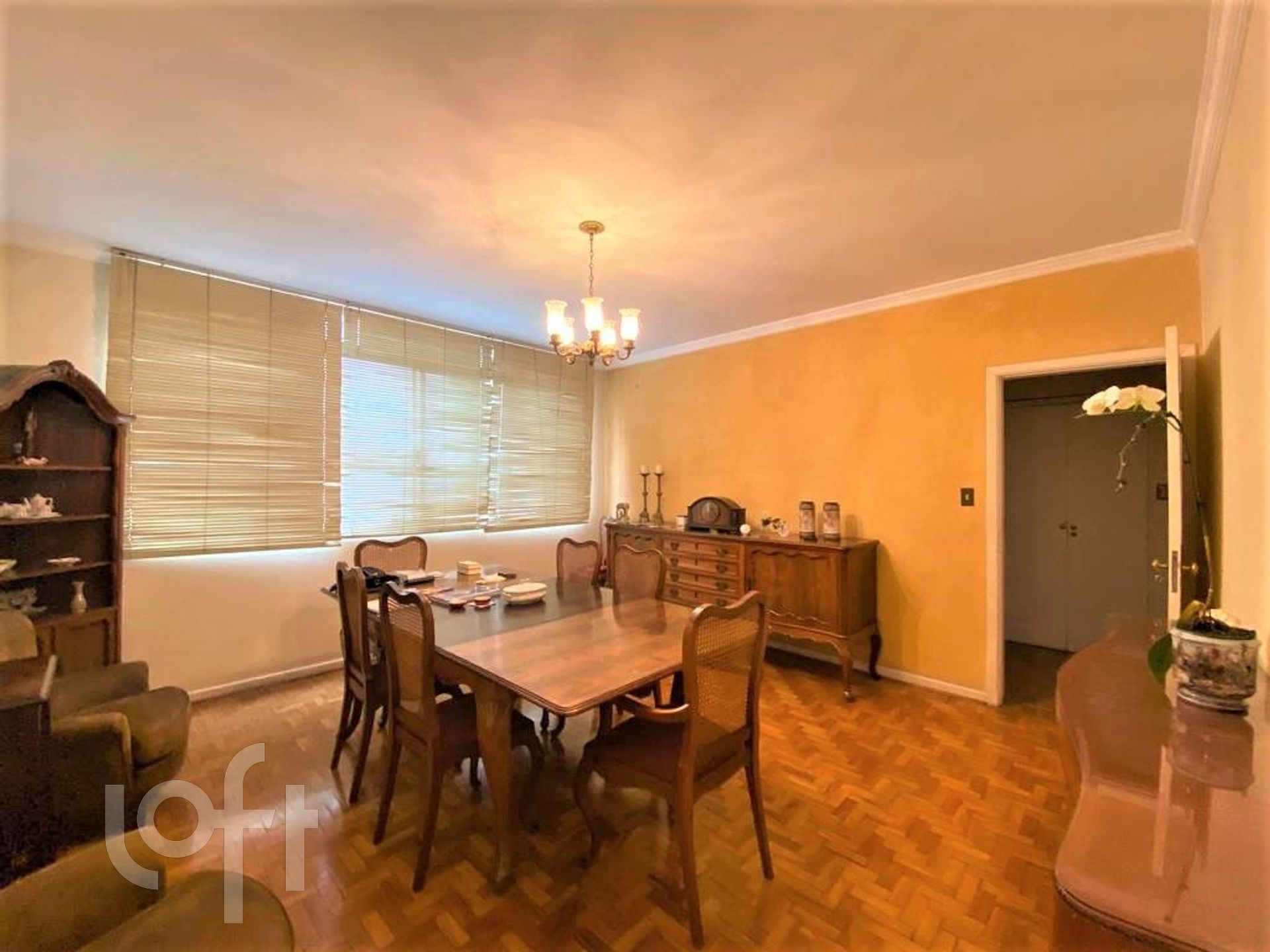 Apartamento à venda com 3 quartos, 180m² - Foto 5