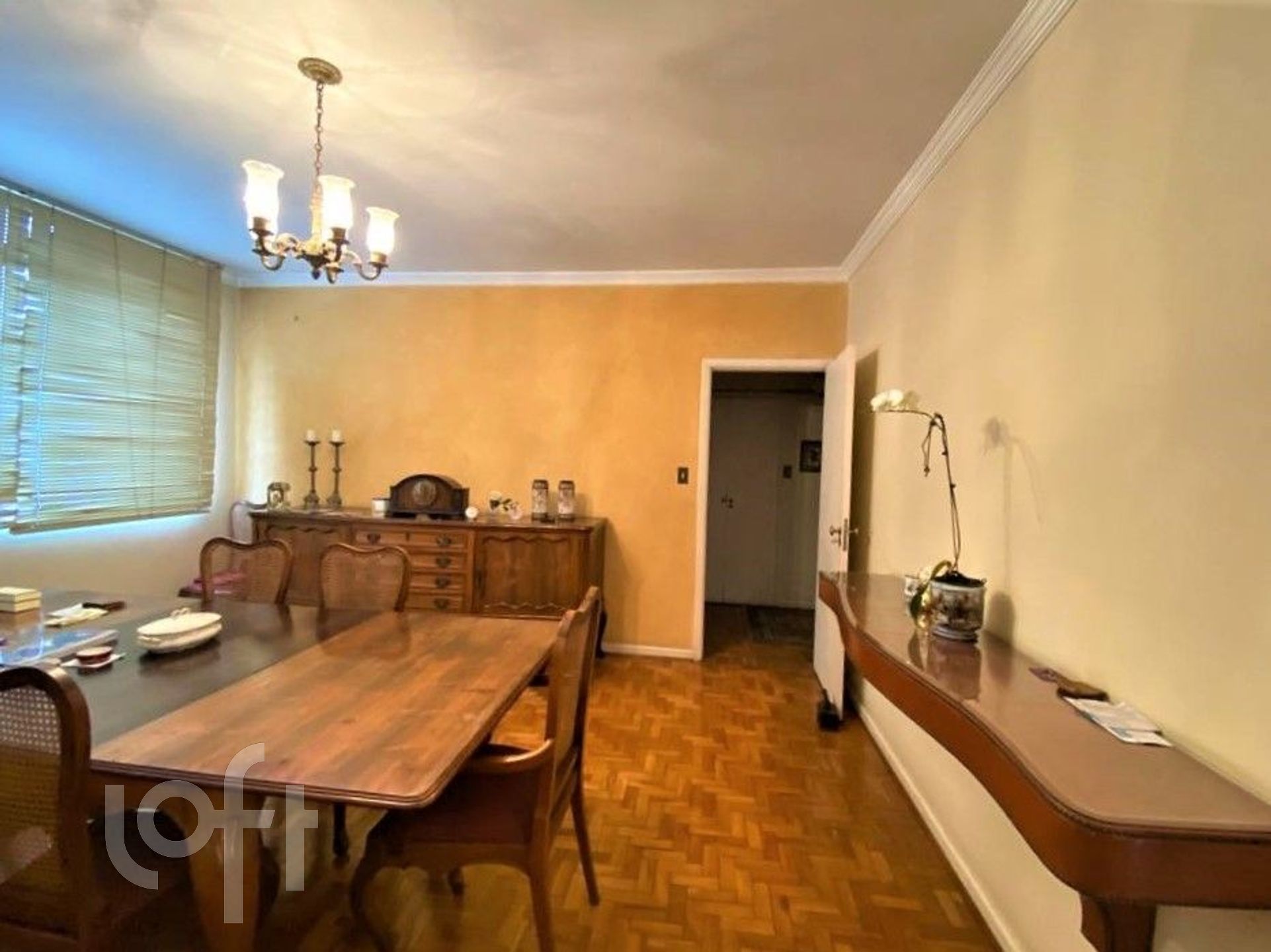 Apartamento à venda com 3 quartos, 180m² - Foto 4