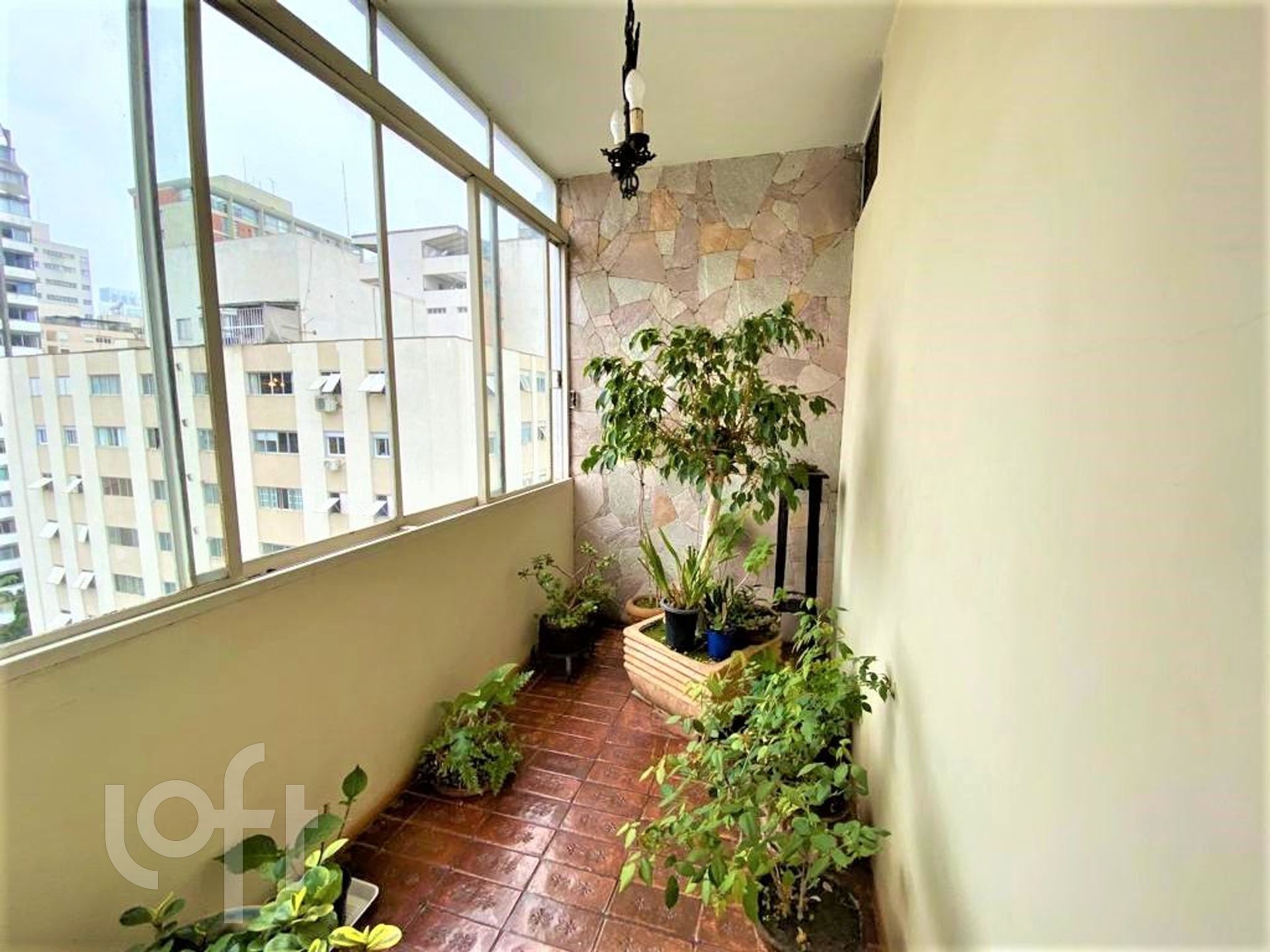 Apartamento à venda com 3 quartos, 180m² - Foto 9