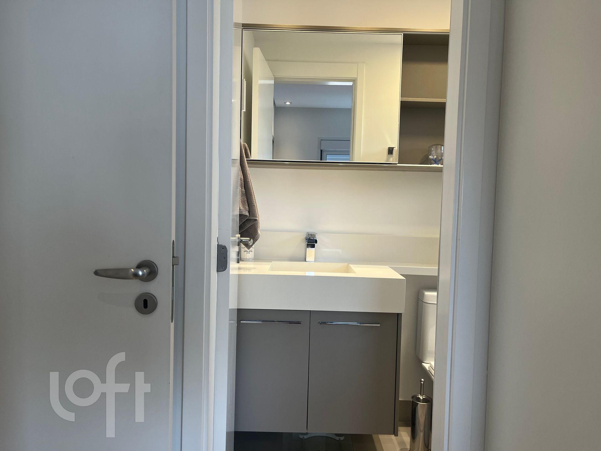 Apartamento à venda com 2 quartos, 67m² - Foto 16