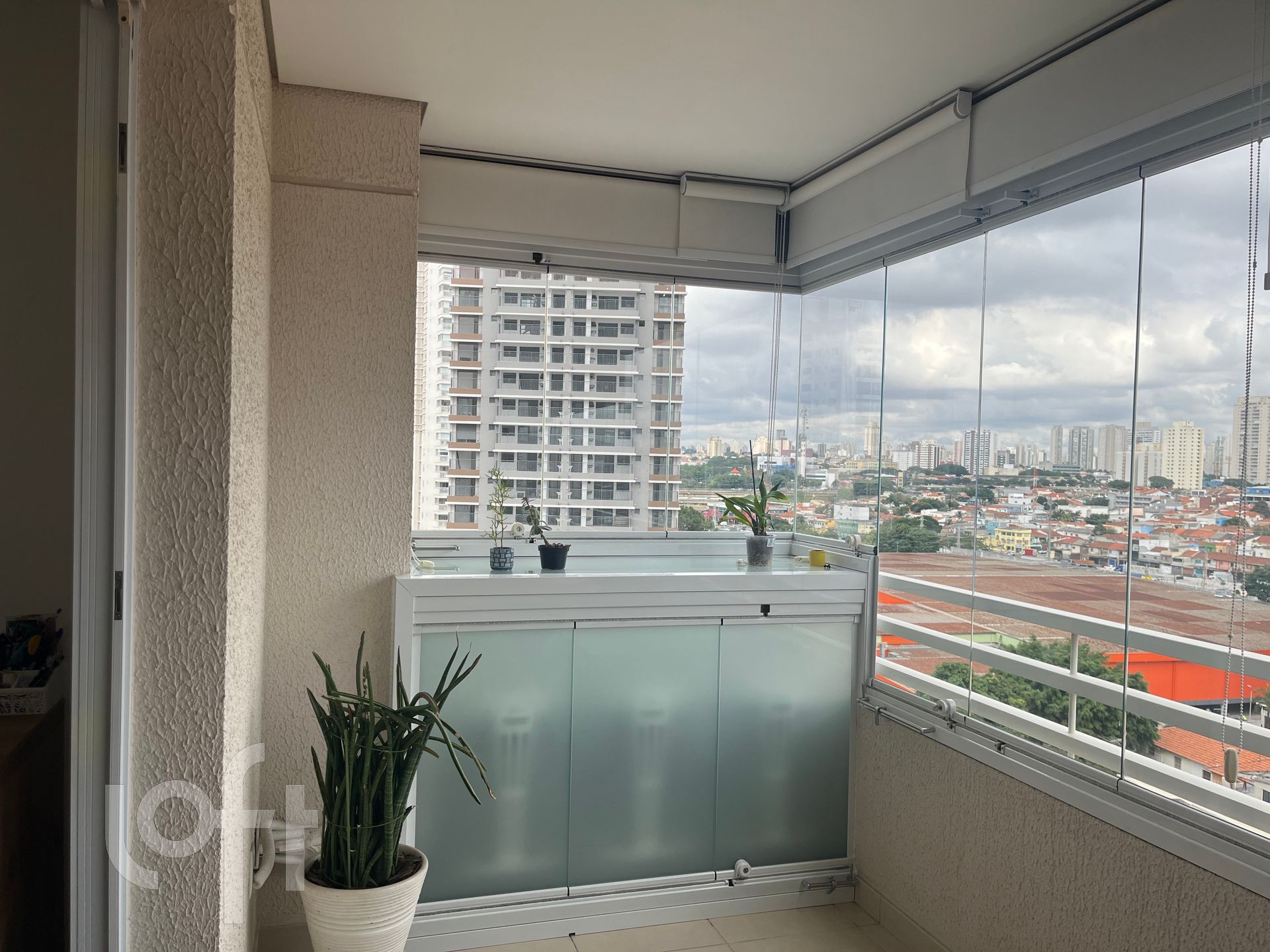 Apartamento à venda com 2 quartos, 67m² - Foto 6