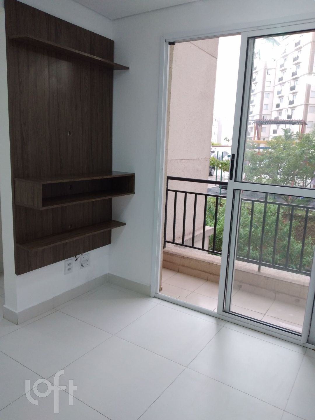 Apartamento à venda com 2 quartos, 44m² - Foto 7