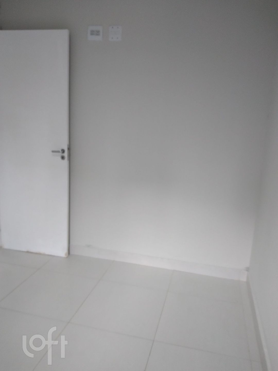 Apartamento à venda com 2 quartos, 44m² - Foto 4