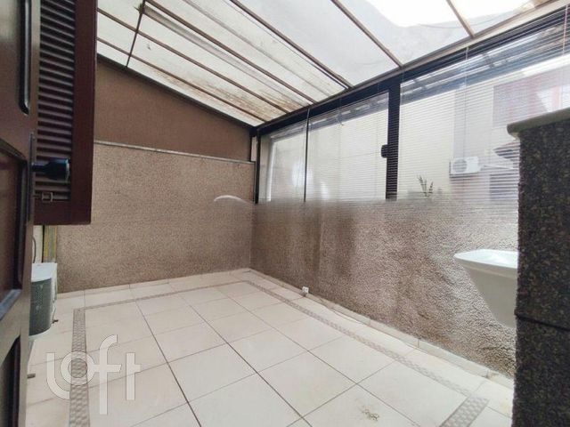 Apartamento com 70m², 2 dormitórios, 1 vaga, Cristo Redentor em Porto Alegre