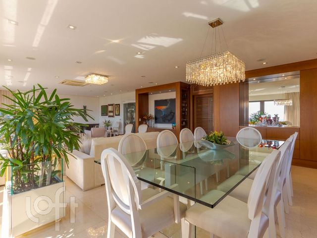 Apartamento com 705m², 3 dormitórios, 2 suítes, 6 vagas, Bela Vista em Porto Alegre