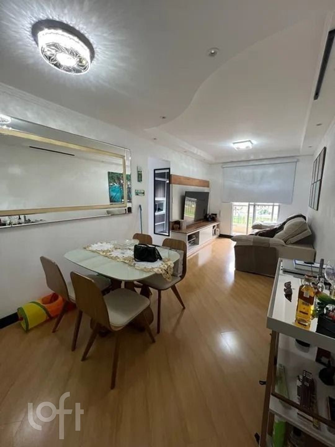 Apartamento à venda com 2 quartos, 68m² - Foto 3