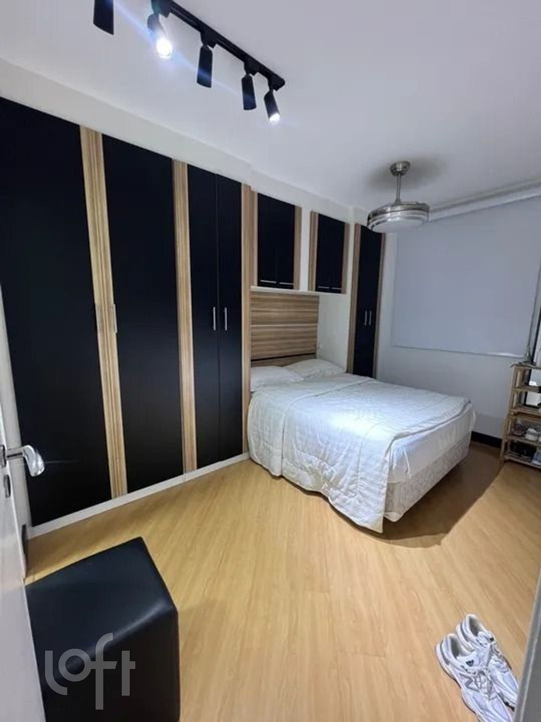 Apartamento à venda com 2 quartos, 68m² - Foto 9