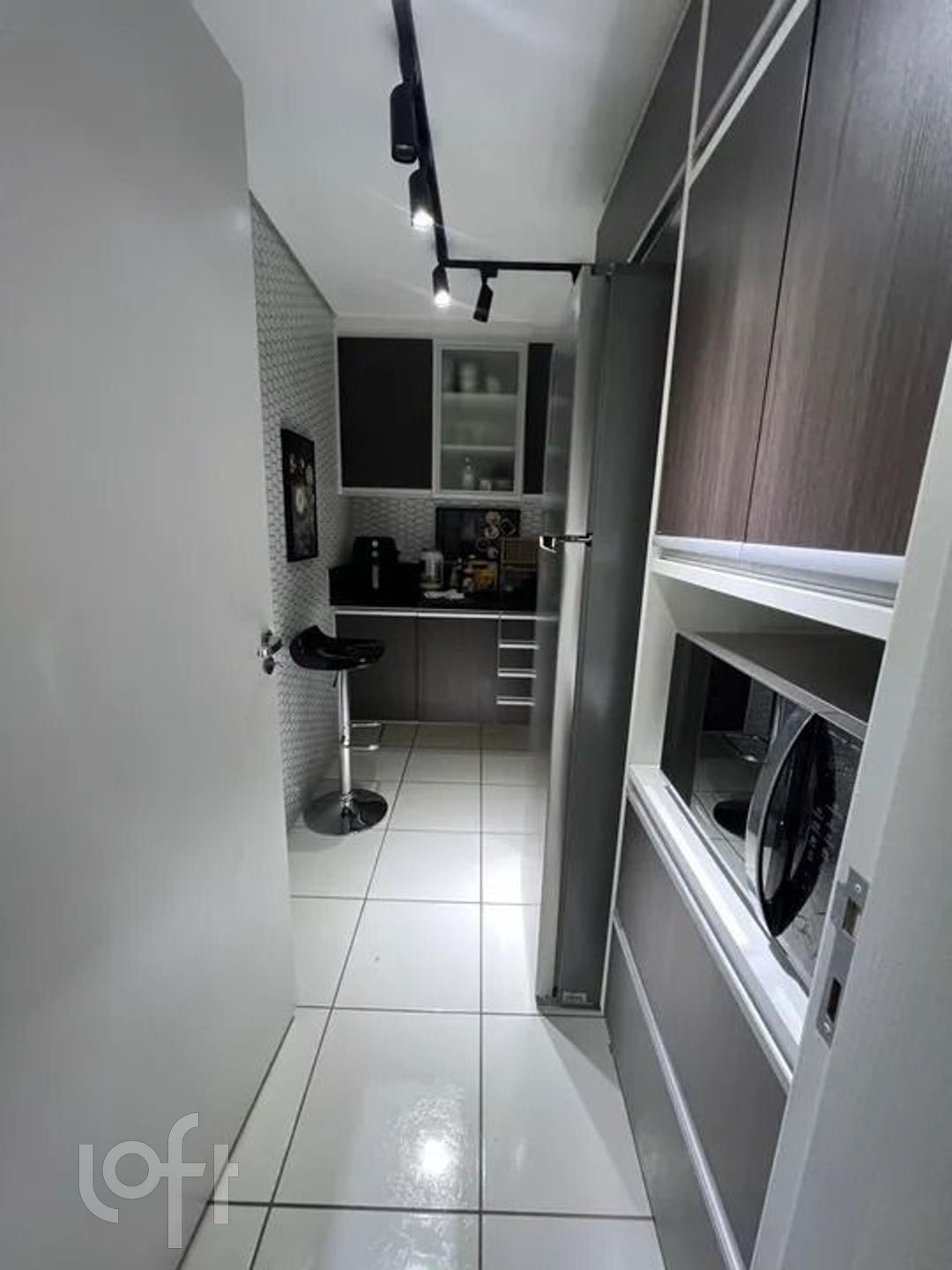 Apartamento à venda com 2 quartos, 68m² - Foto 6