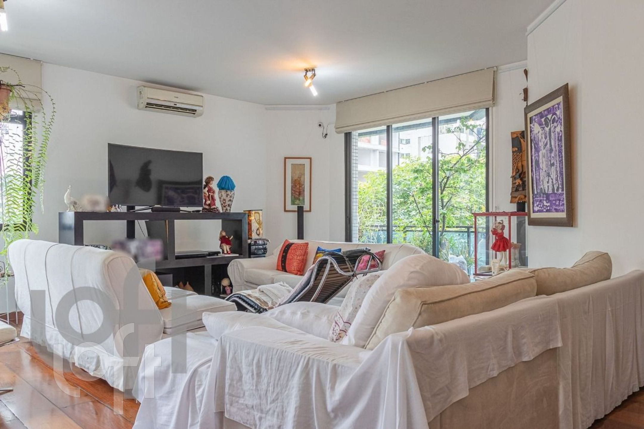 Apartamento à venda em Moema Pássaros com 224 m²,