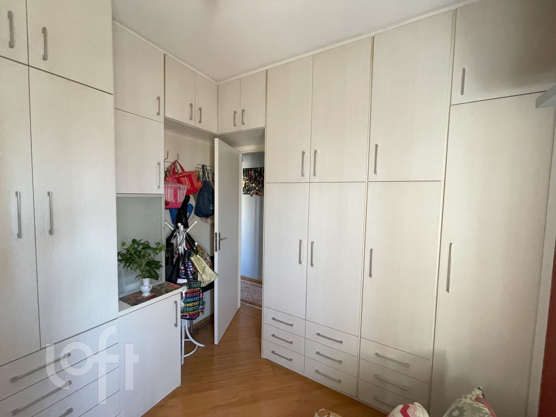 Apartamento à venda com 3 quartos, 70m² - Foto 9