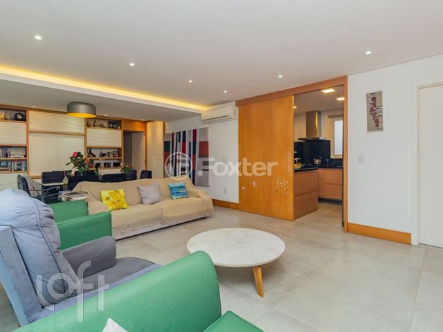 Apartamento com 110m², 3 dormitórios, 2 suítes, 2 vagas, Auxiliadora em Porto Alegre