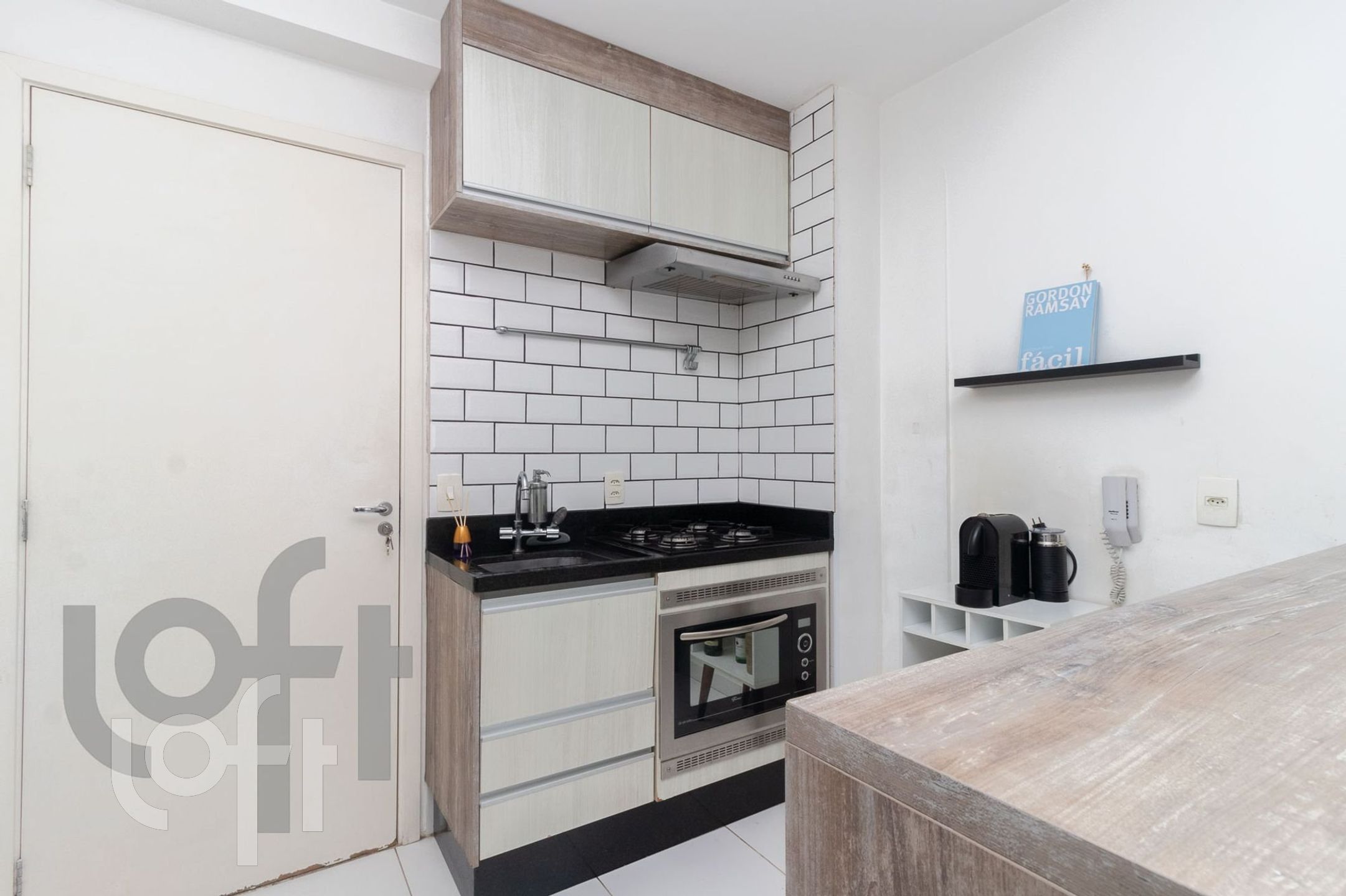 Apartamento à venda com 1 quarto, 32m² - Foto 17