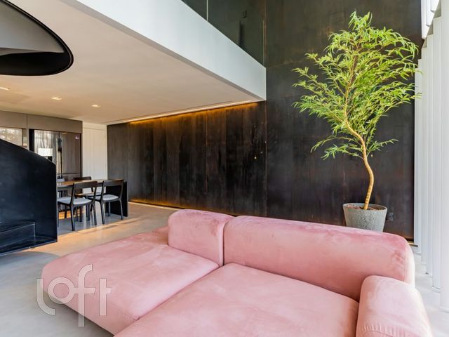 Apartamento com 74m², 1 dormitório, 1 suíte, 2 vagas, Petrópolis em Porto Alegre