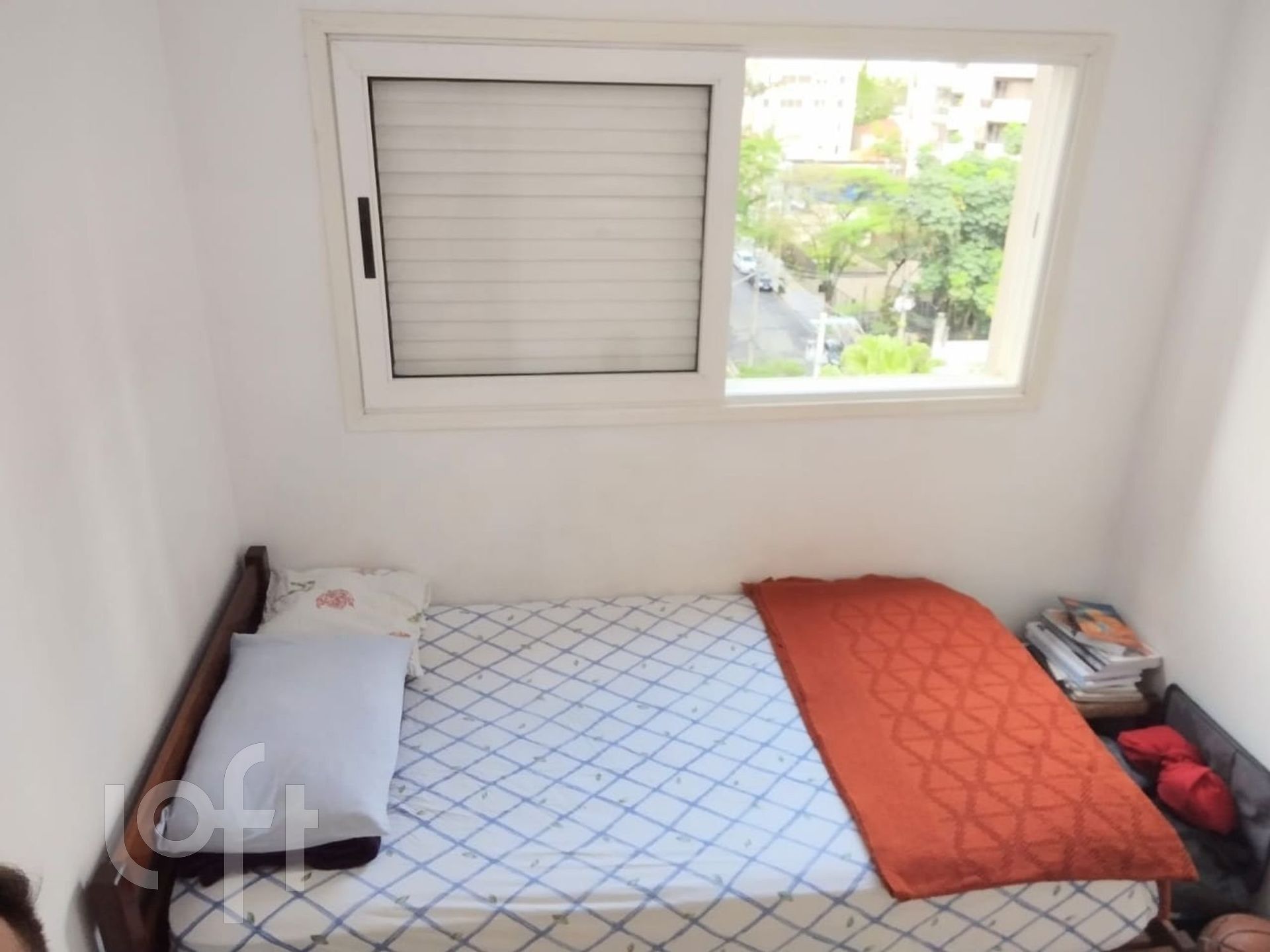 Apartamento à venda com 2 quartos, 60m² - Foto 2