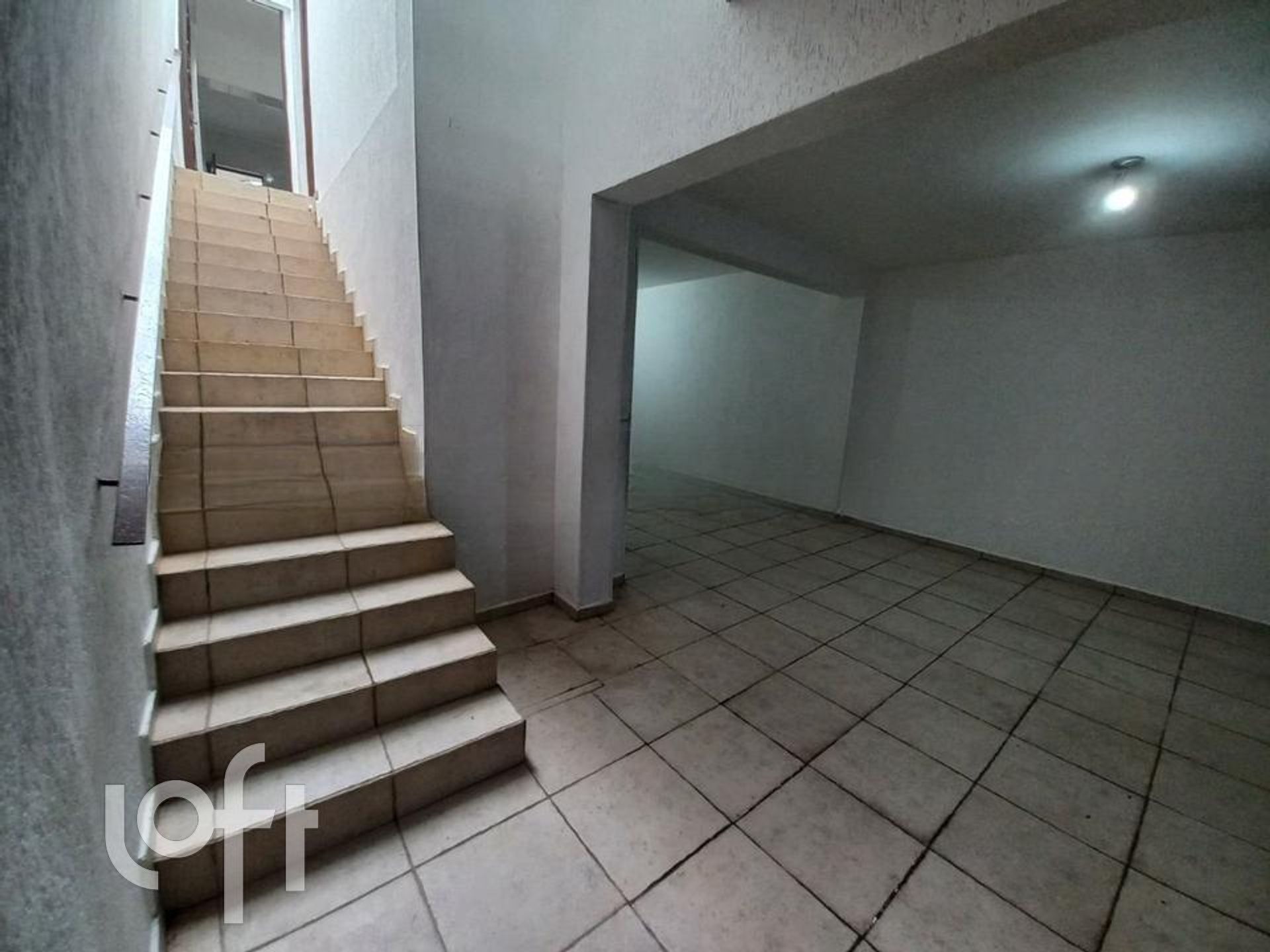 Casa à venda com 4 quartos, 168m² - Foto 7