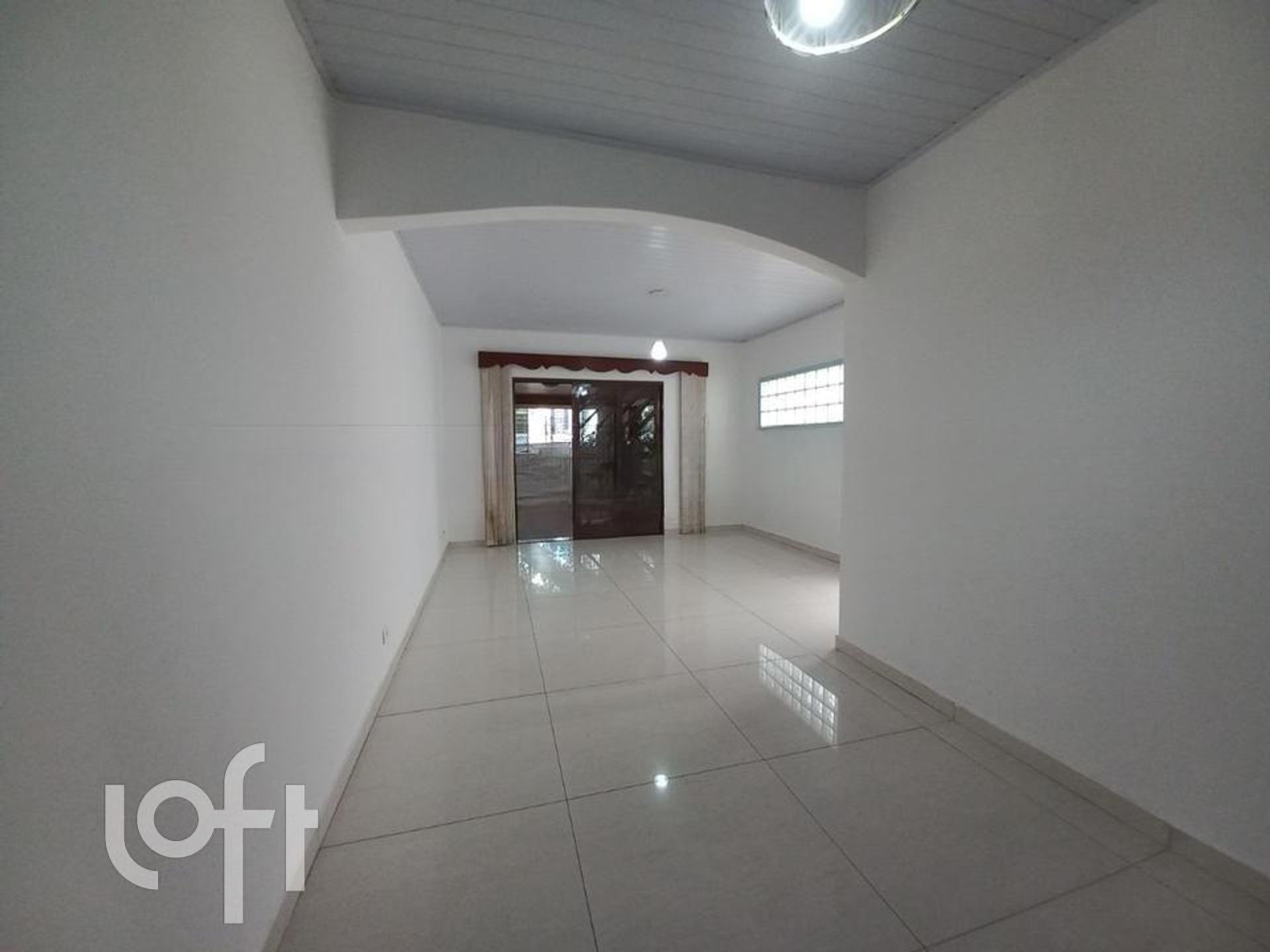 Casa à venda com 4 quartos, 168m² - Foto 11