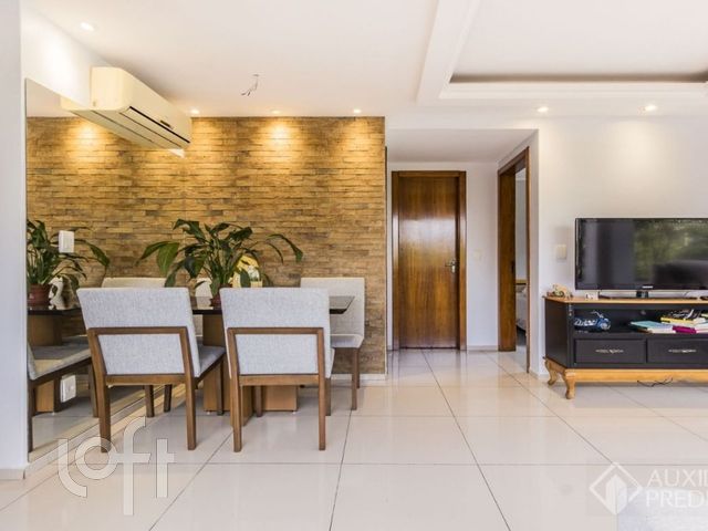 Apartamento com 66m², 2 dormitórios, 1 vaga, Petrópolis em Porto Alegre