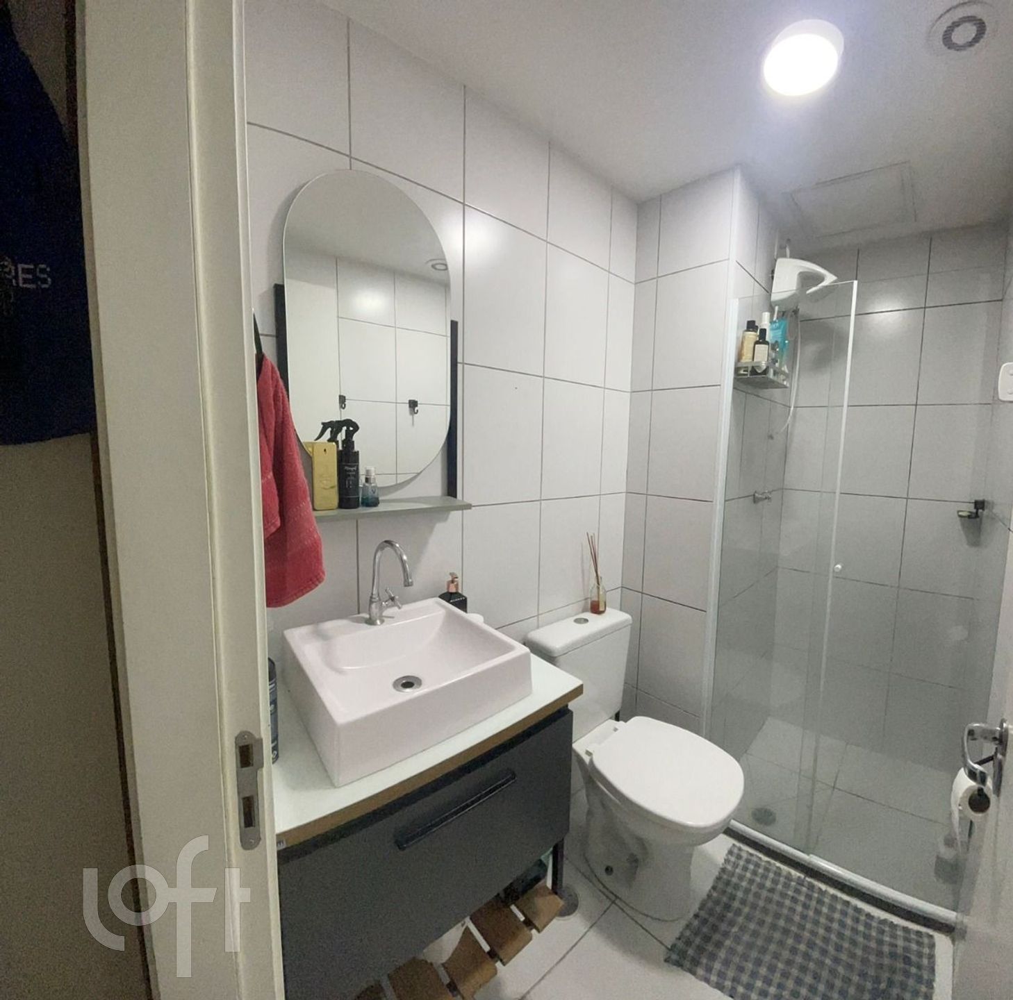 Apartamento à venda com 1 quarto, 32m² - Foto 2