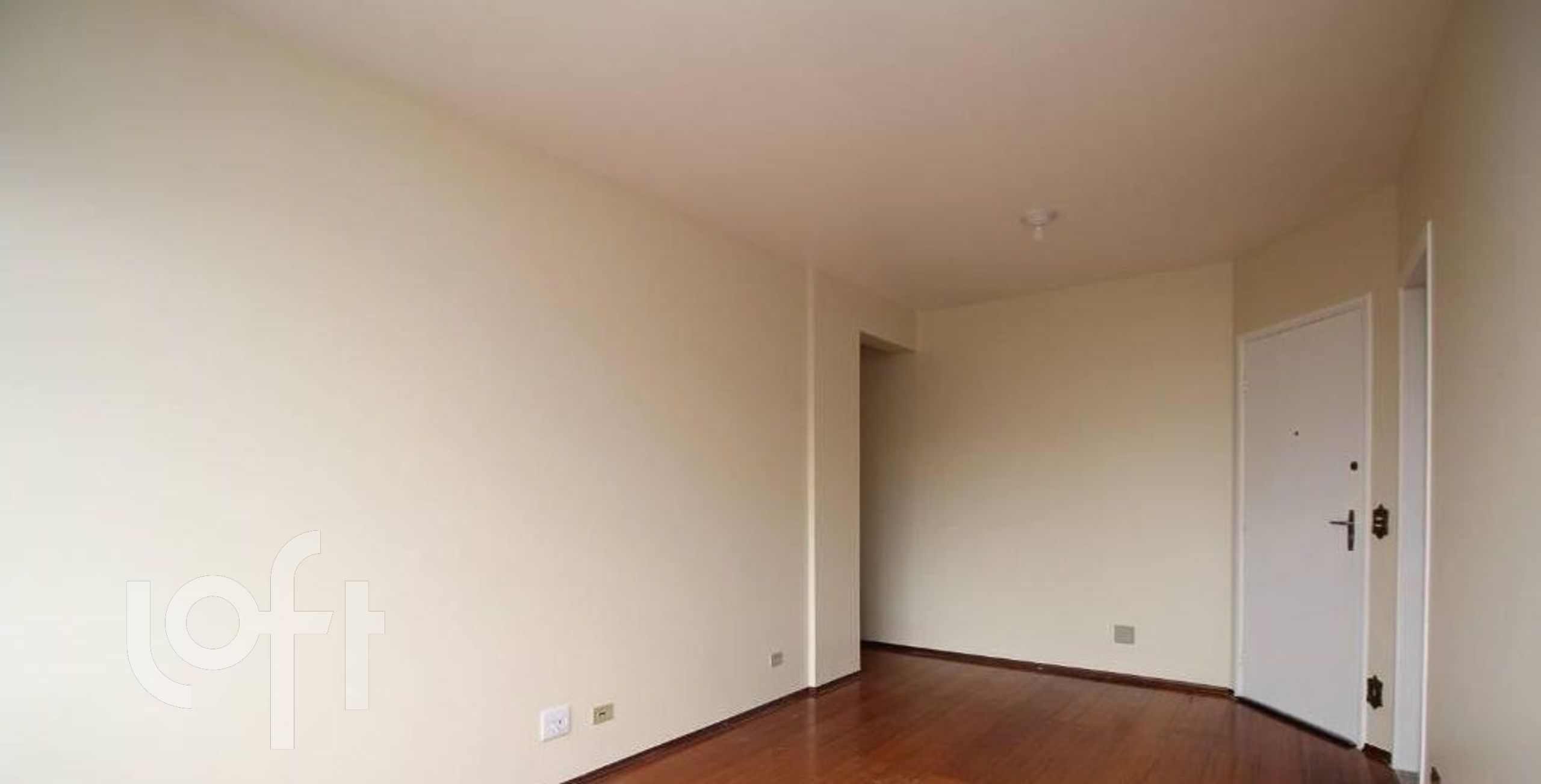 Apartamento à venda com 2 quartos, 70m² - Foto 2