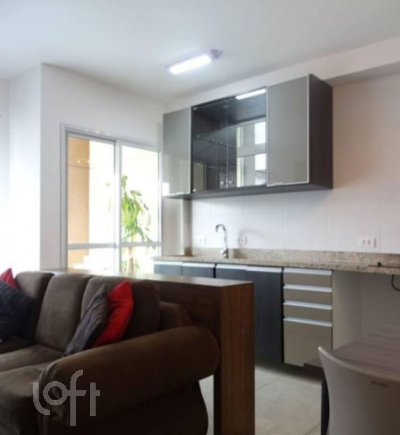 Apartamento à venda com 2 quartos, 57m² - Foto 1