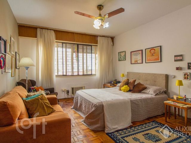 Apartamento com 192m², 3 dormitórios, 1 suíte, 1 vaga, Independência em Porto Alegre