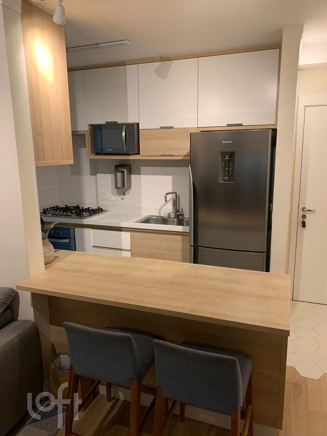 Apartamento à venda com 2 quartos, 72m² - Foto 4