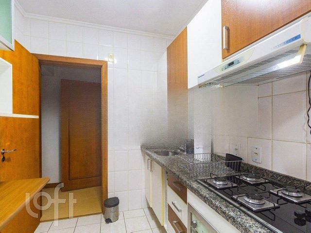 Apartamento com 73m², 3 dormitórios, 1 suíte, 1 vaga, Boa Vista em Porto Alegre