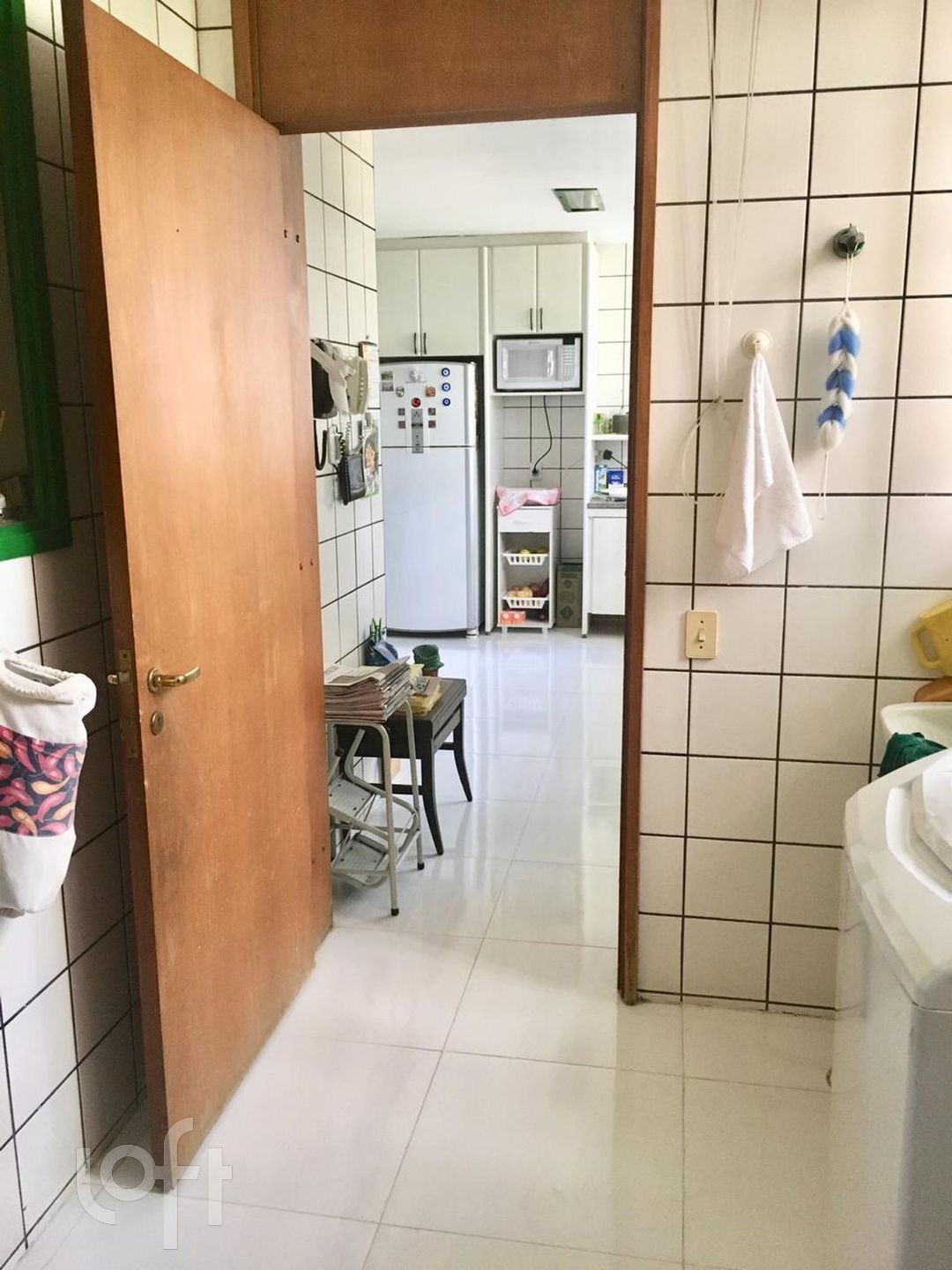 Apartamento à venda com 3 quartos, 240m² - Foto 9