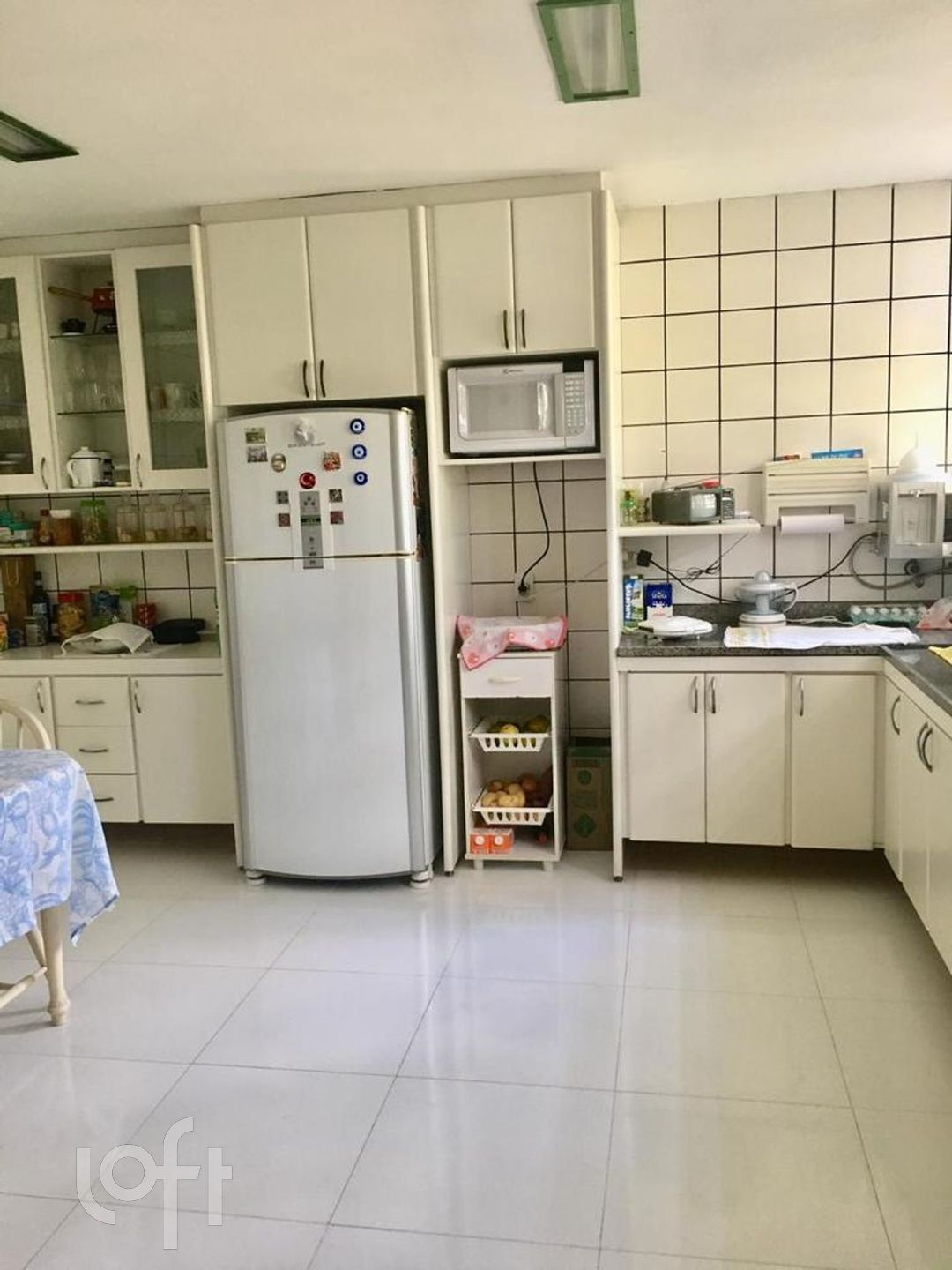 Apartamento à venda com 3 quartos, 240m² - Foto 10