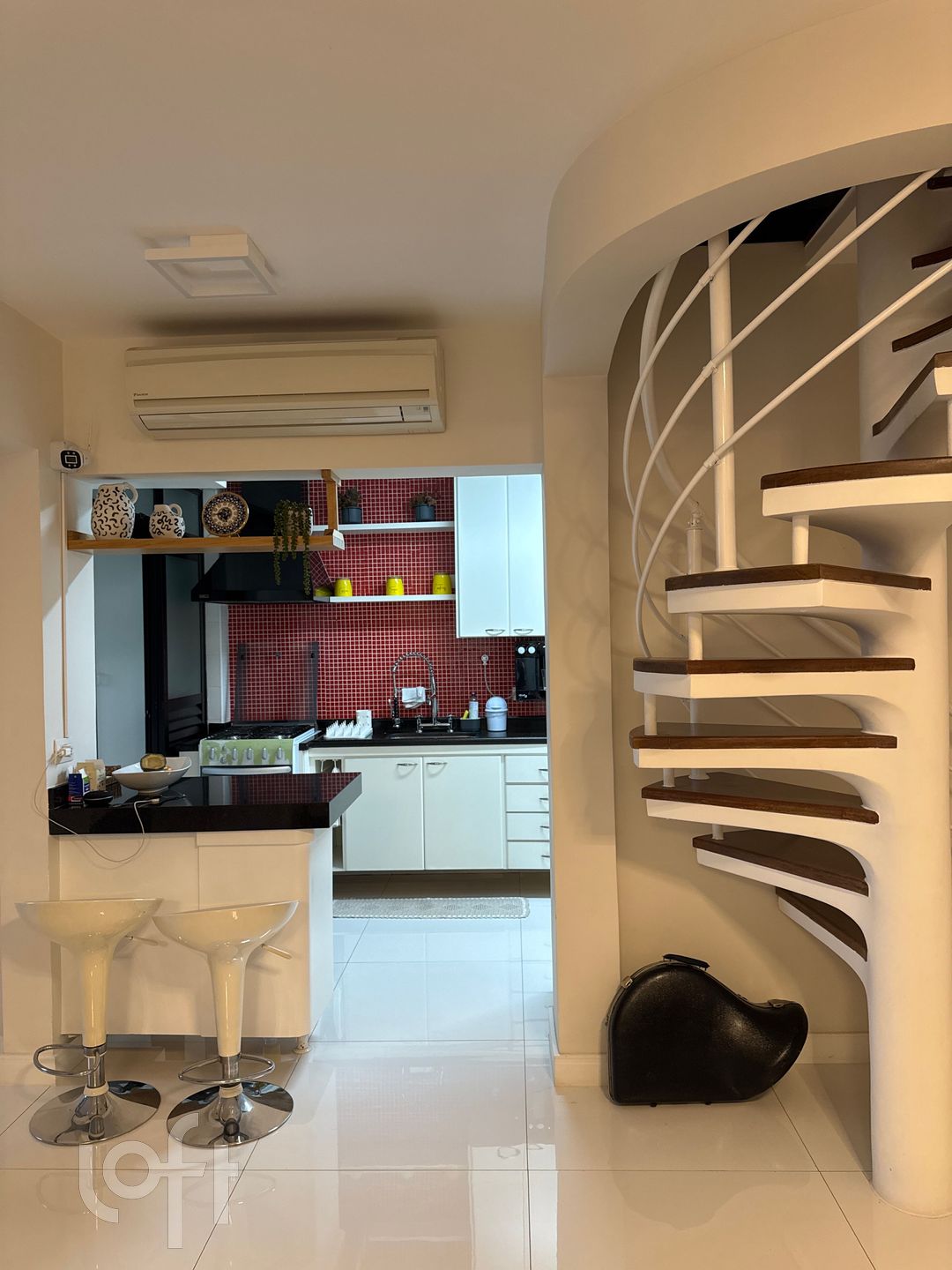 Apartamento à venda com 2 quartos, 199m² - Foto 4