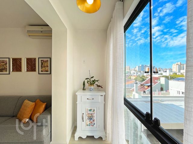 Apartamento com 42m², 1 dormitório, 1 vaga, Santana em Porto Alegre