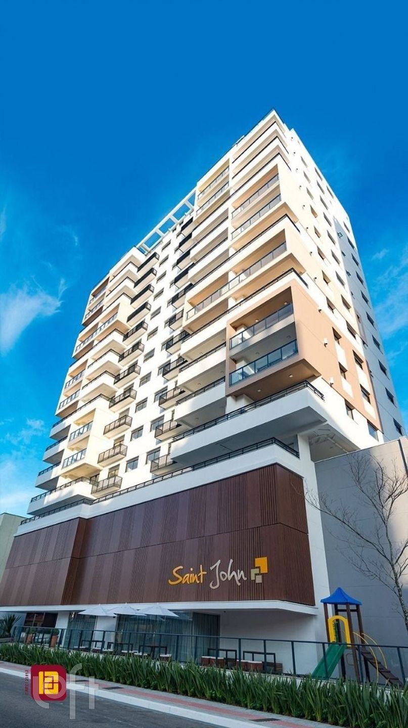 Apartamento à venda em Kobrasol com 68 m², 2 quartos, 1 suíte, 1 vaga