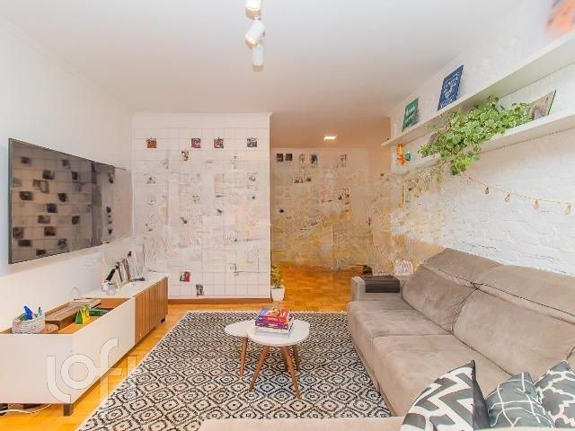 Apartamento com 131m², 3 dormitórios, 1 suíte, 1 vaga, Auxiliadora em Porto Alegre