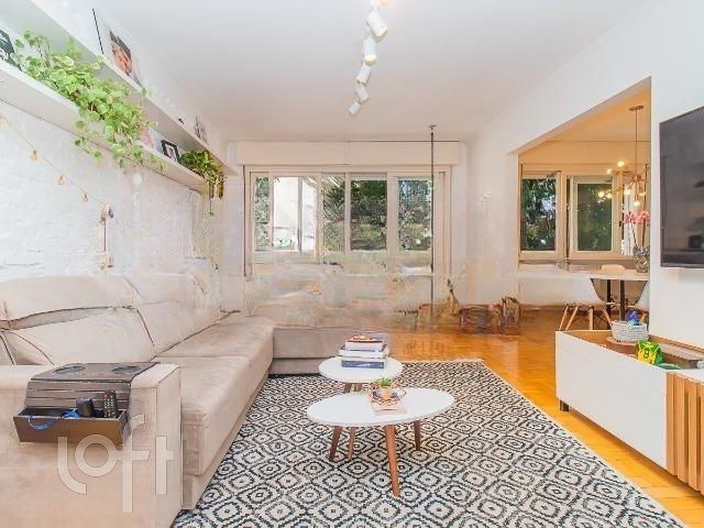 Apartamento com 131m², 3 dormitórios, 1 suíte, 1 vaga, Auxiliadora em Porto Alegre