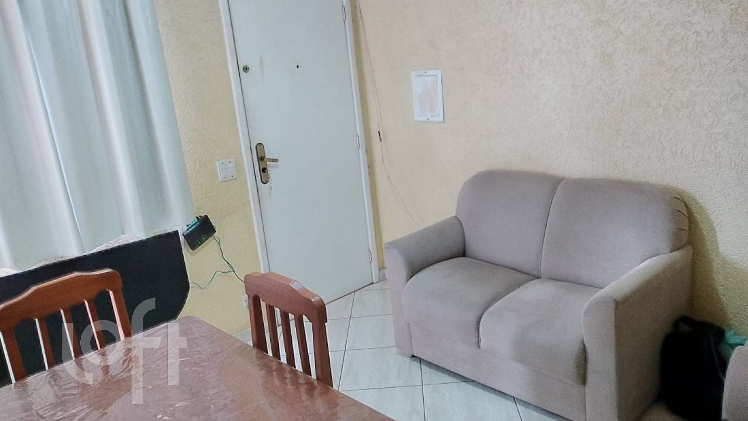 Apartamento à venda com 2 quartos, 48m² - Foto 2