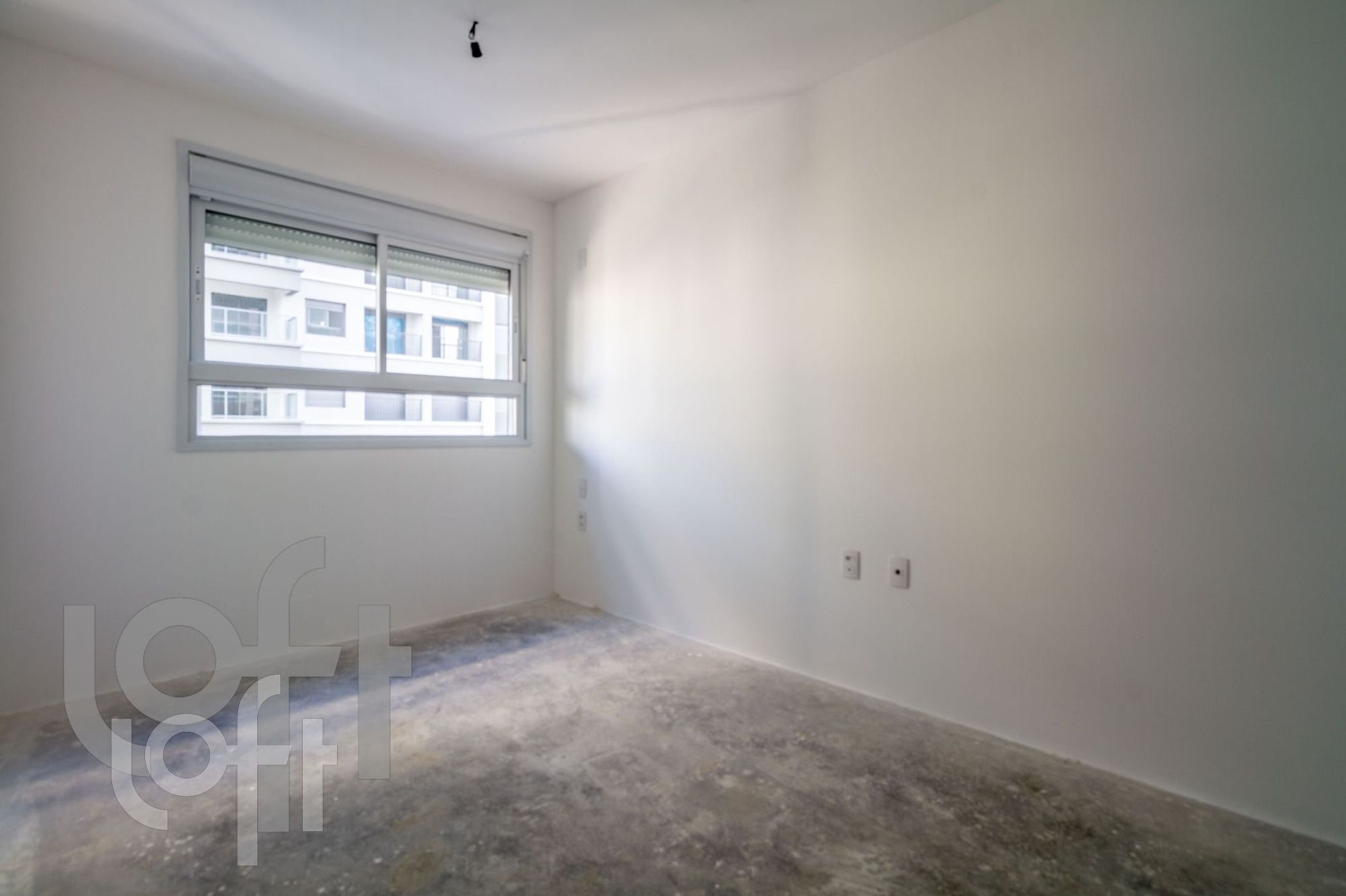 Apartamento à venda com 2 quartos, 70m² - Foto 7