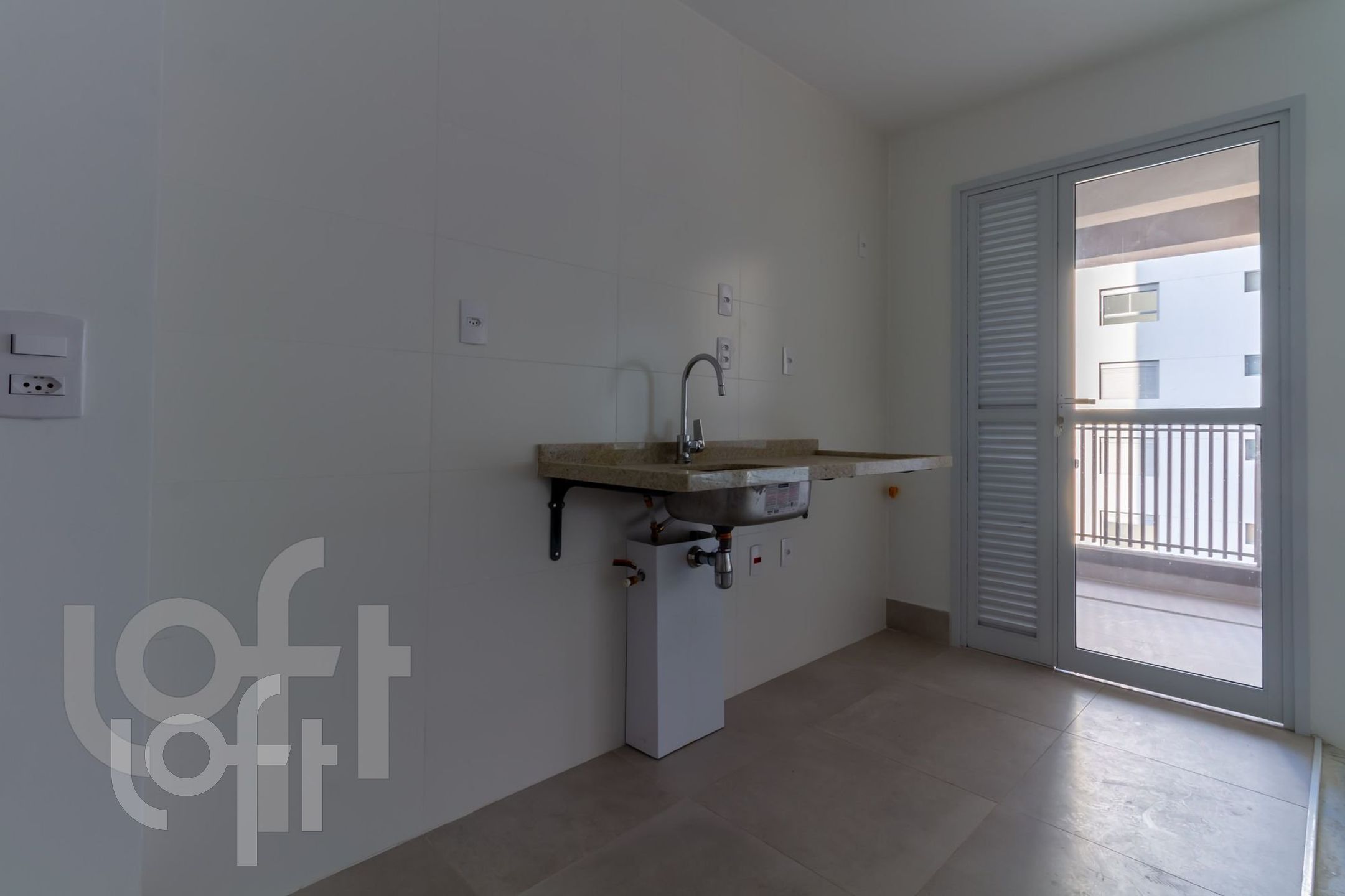 Apartamento à venda com 2 quartos, 70m² - Foto 22