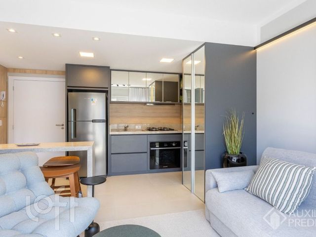 Apartamento com 33m², 1 dormitório, 1 vaga, Cidade Baixa em Porto Alegre